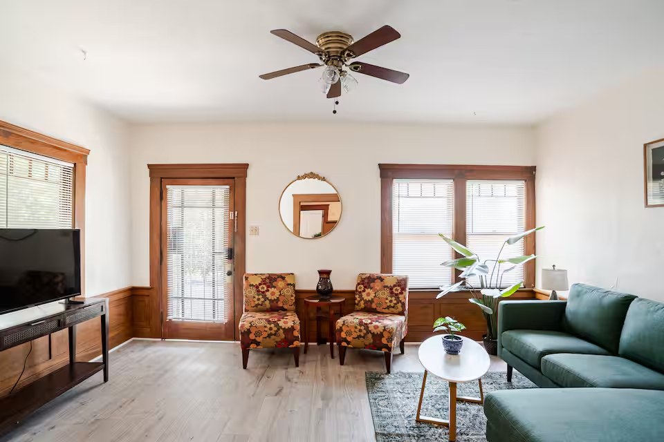Inn at The Roosevelt | Historic 1BR Vallejo Bungalow