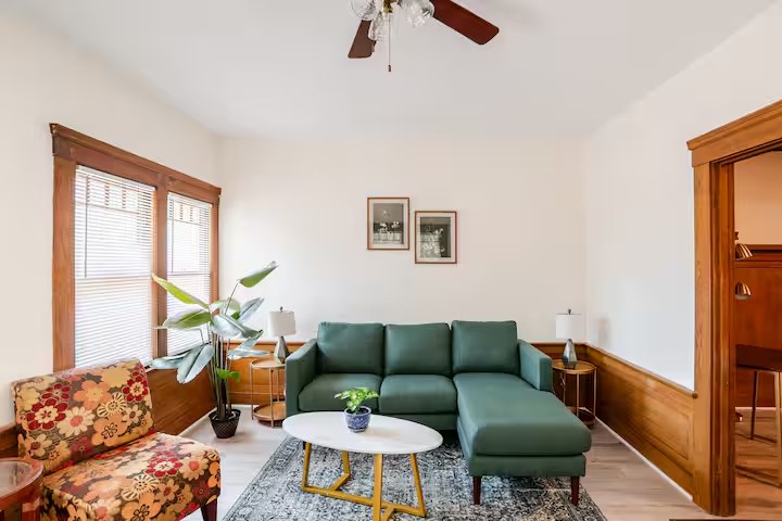 Inn at The Roosevelt | Historic 1BR Vallejo Bungalow — photo 3